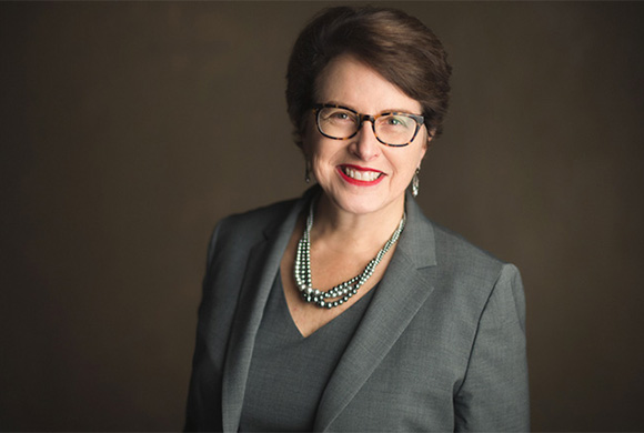 Loretta Baxter, Business Consultant